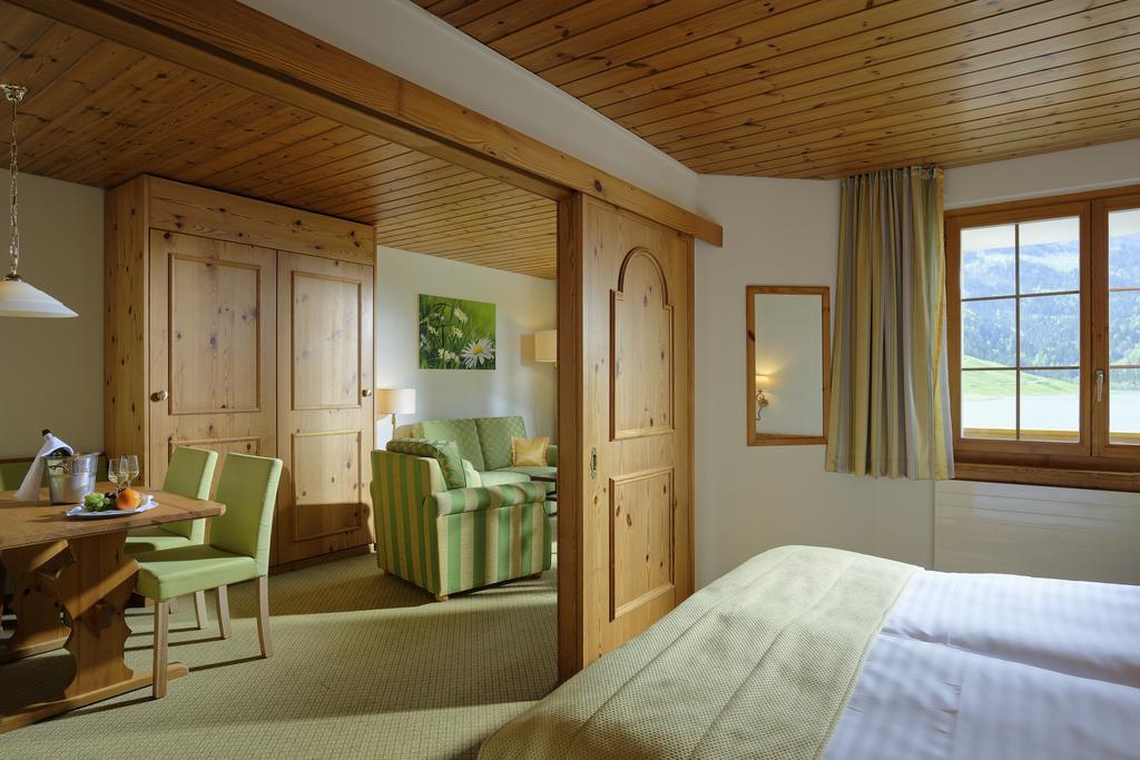 Hostellerie Am Schwarzsee Bad-Schwarzsee Room photo